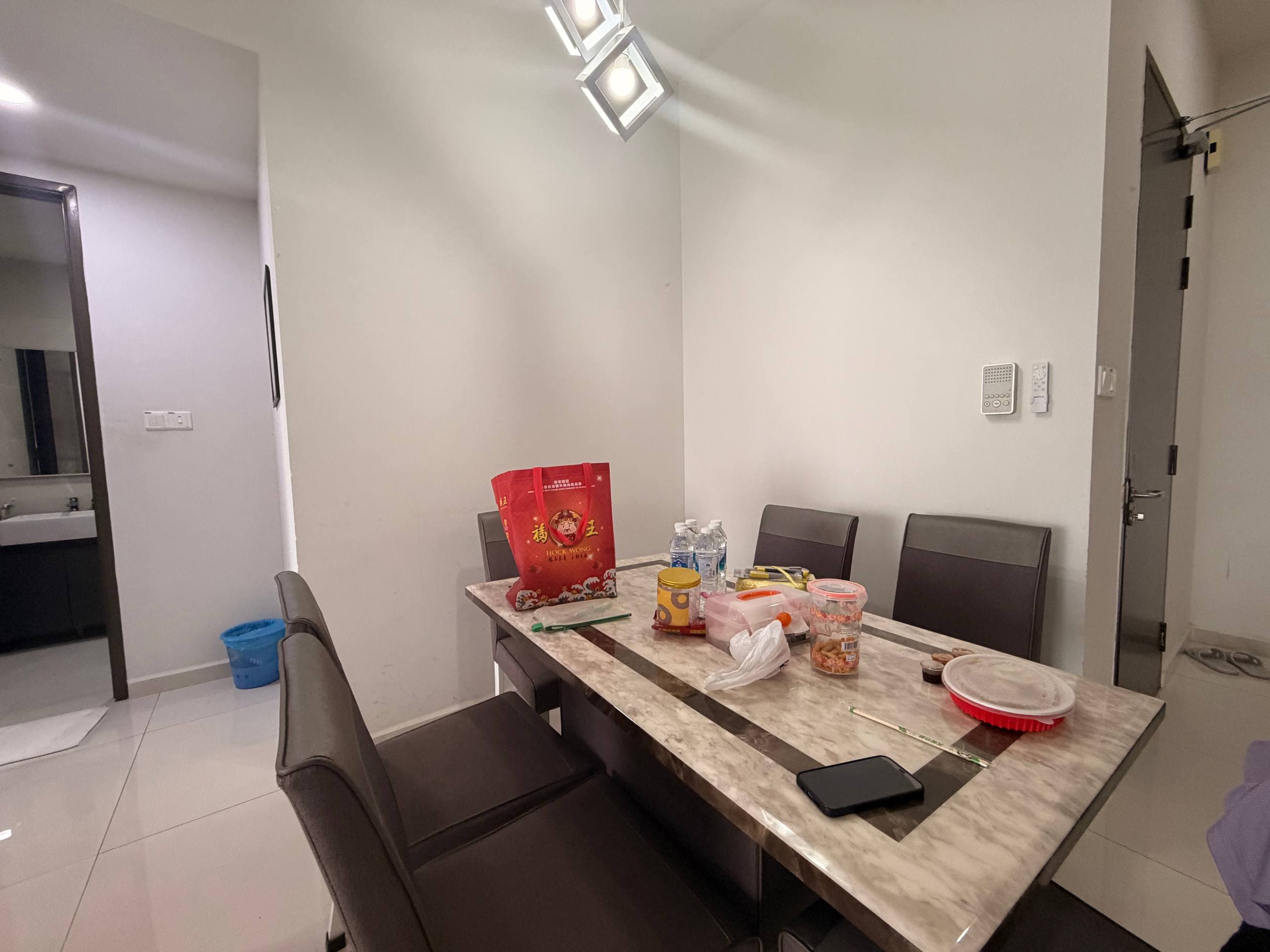 Serviced Apartment Bay Point @ Country Garden Danga Bay 7