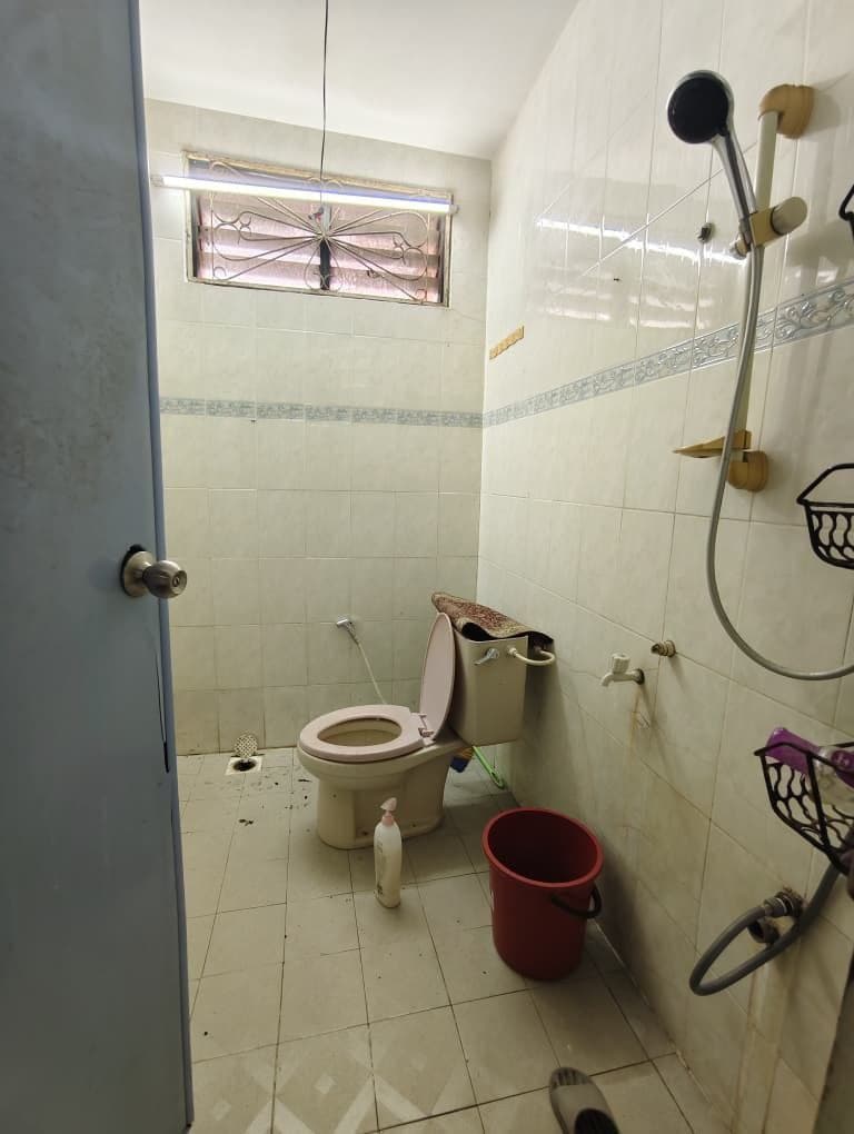 1.5-Storey Taman Skudai Baru 10