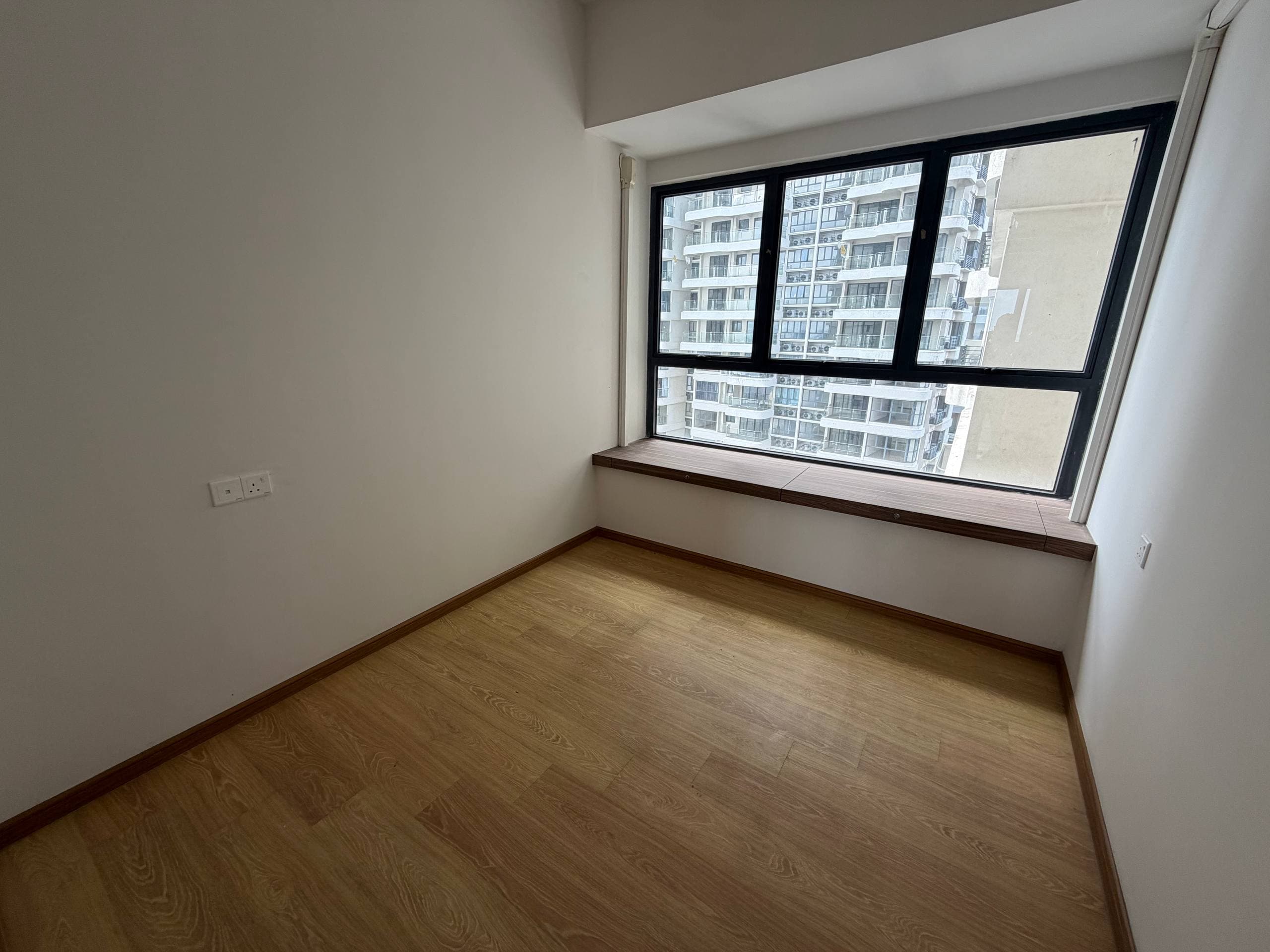 Condo Country Garden Danga Bay – Amberside 5