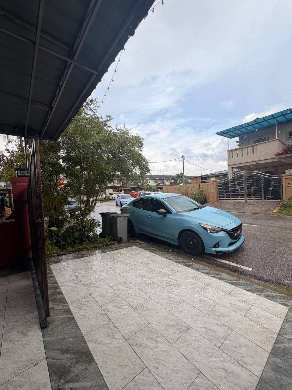 Double Storey Terrace House Jalan Merbau 8