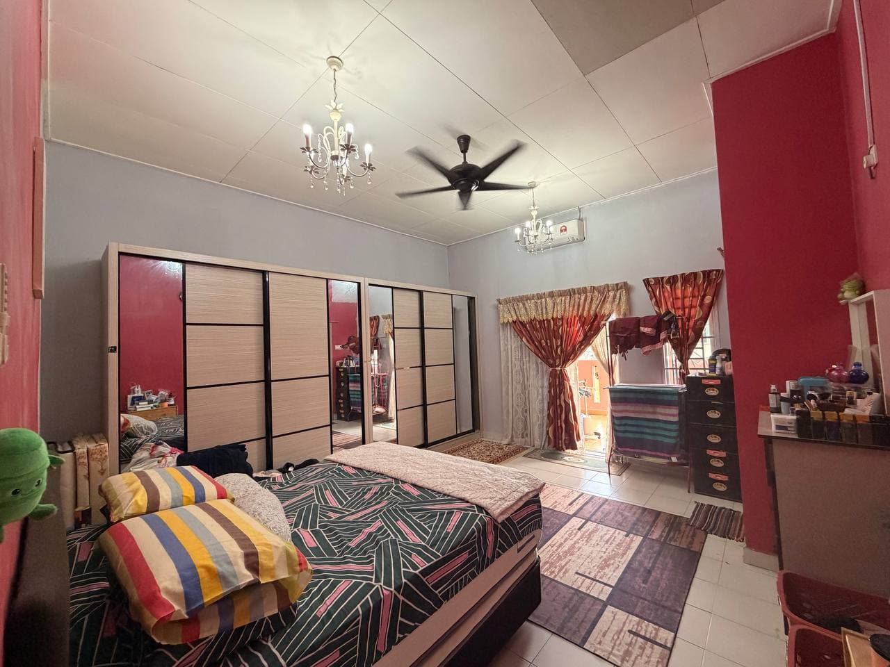 Double Storey Terrace House Jalan Merbau 12