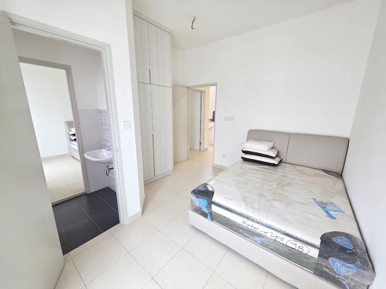 Double Storey Terrace House Aspira Lakehome 8