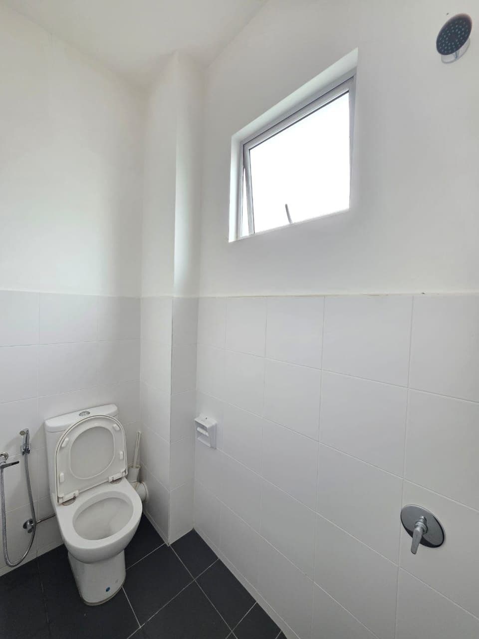 Double Storey Terrace House Aspira Lakehome 14