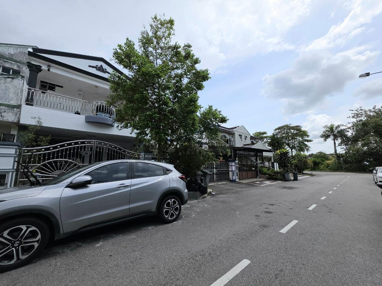 Double Storey Terrace House Pulai Utama 2