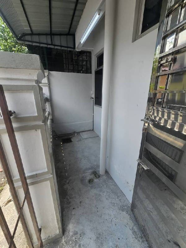 Double Storey Terrace House Pulai Utama 11