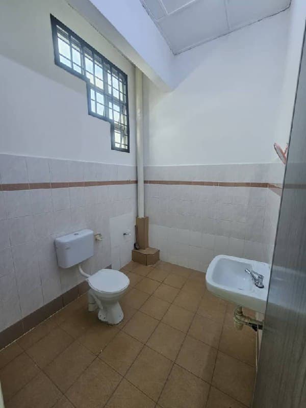 Double Storey Terrace House Pulai Utama 8