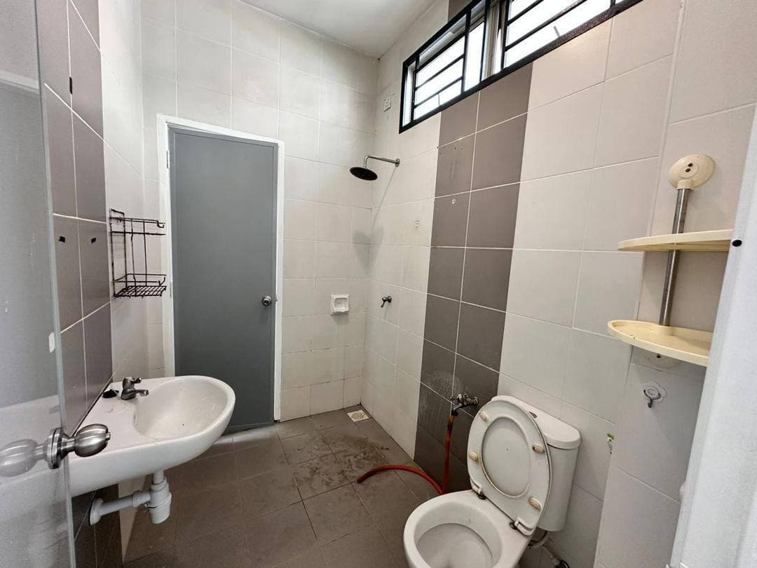 Double Storey Nusa Sentral 10