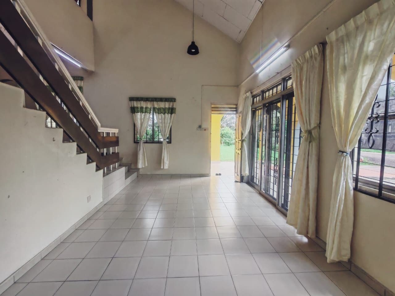 Double Storey Bungalow Taman Suria @JB Town – photo 1