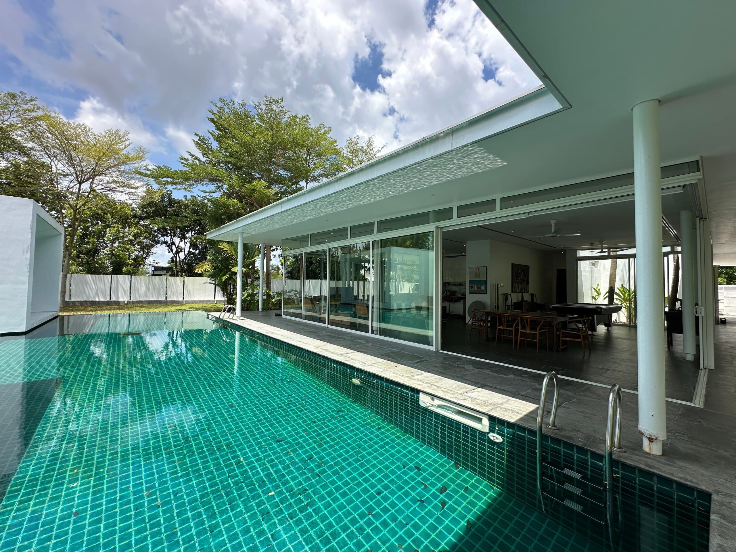 1 Storey Super Luxury Bungalow Ledang Heights 16