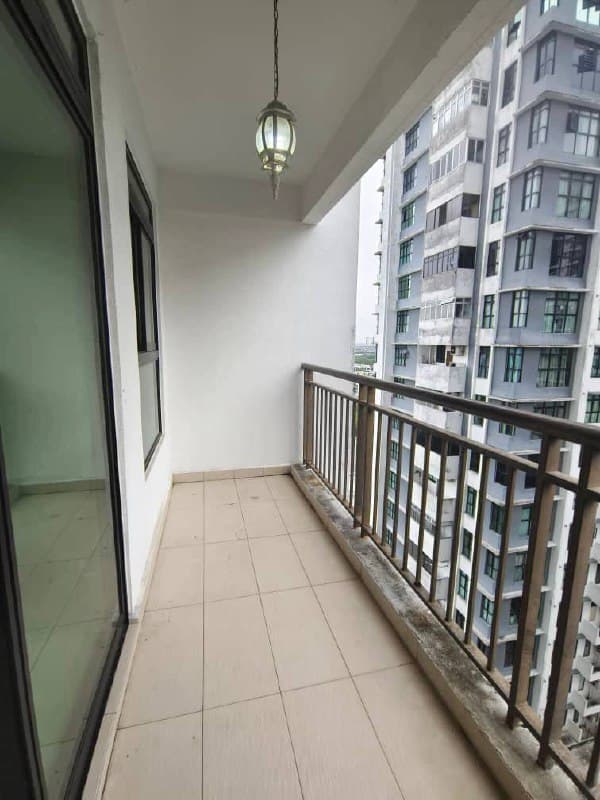 Condominium Mutiara Mas 8