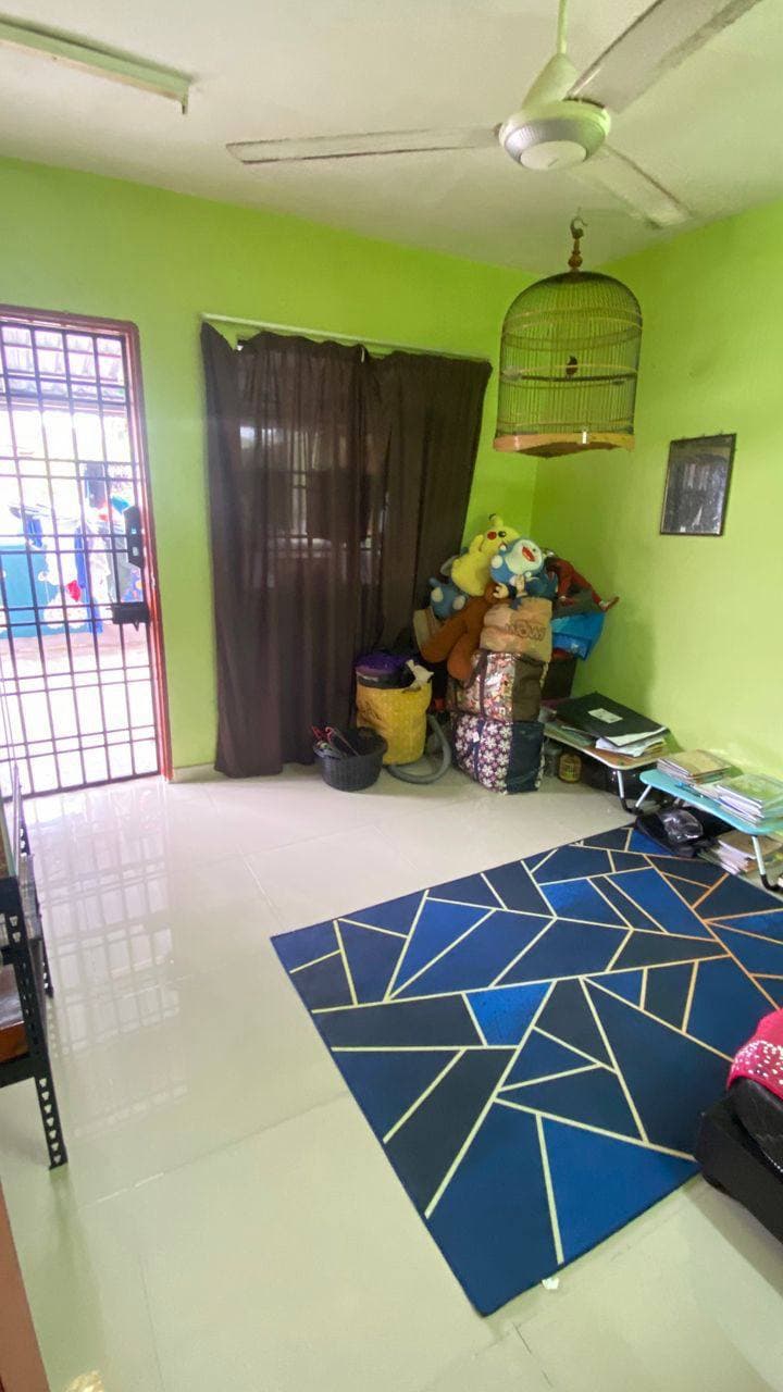 Double storey medium cost Jalan Denai 42 – photo 1