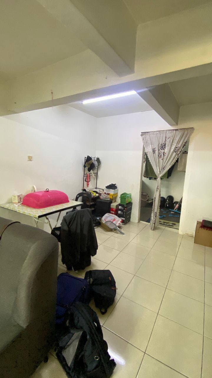 Double storey medium cost end lot Jalan Denai 42 3