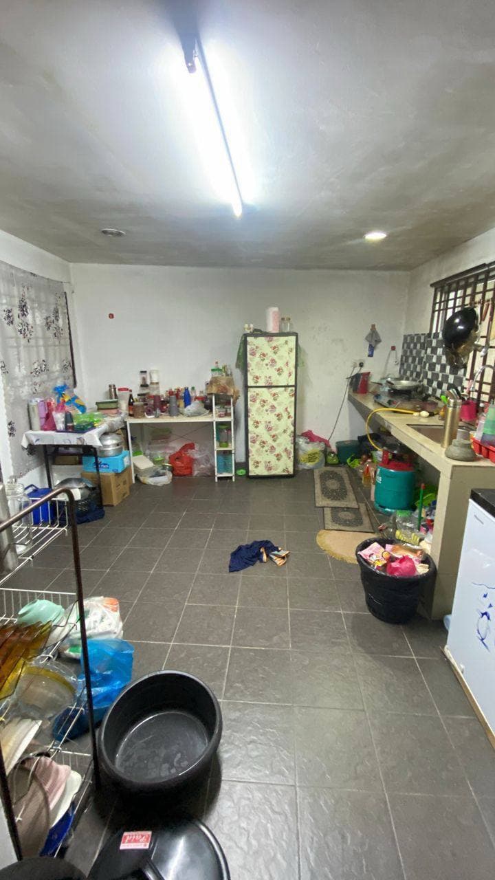 Double storey medium cost end lot Jalan Denai 42 4