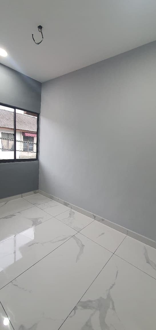 Double Storey Intermediate Taman Wawasan, Kelapa Sawit 4