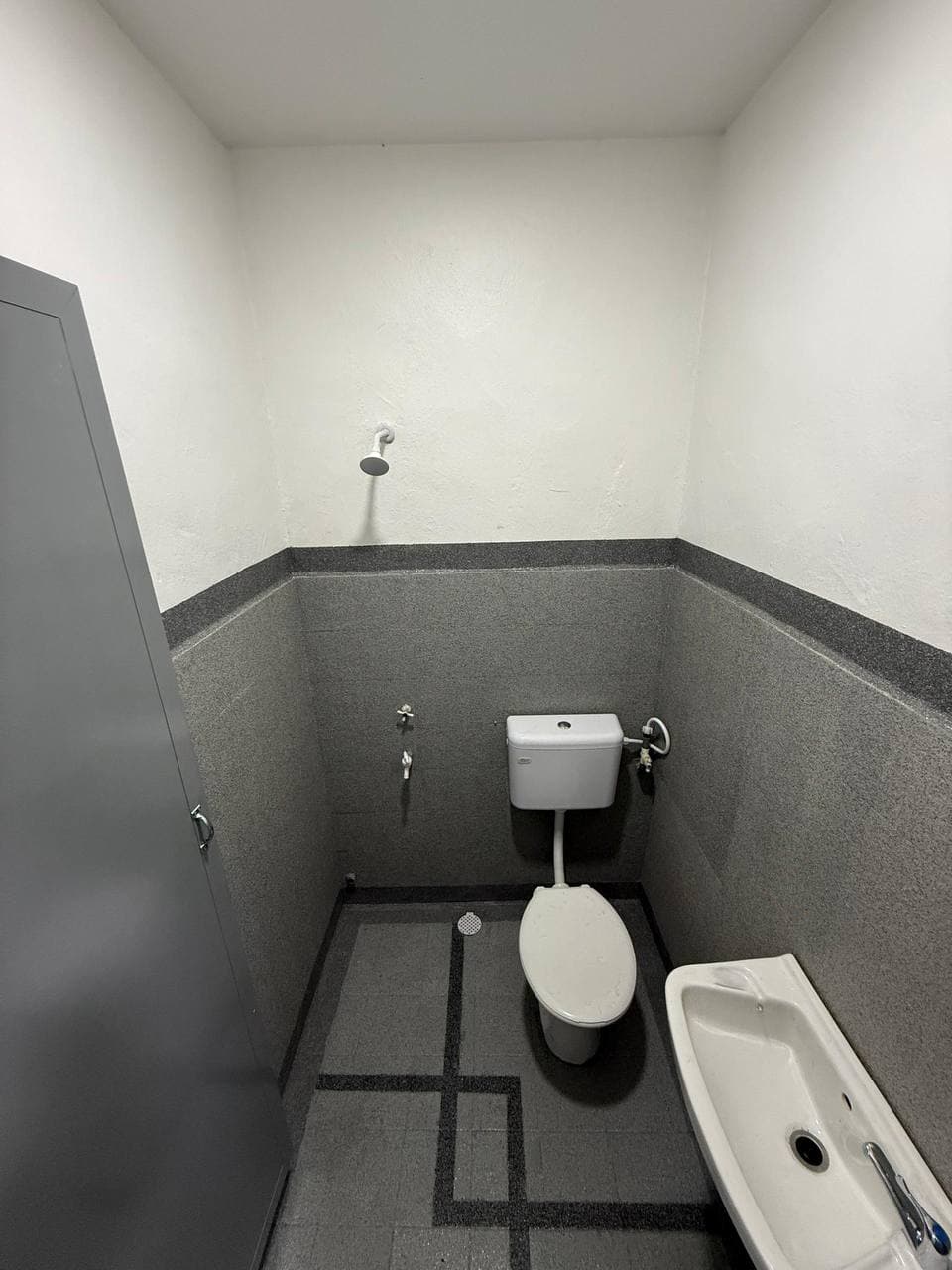 Double Storey Low Cost House Taman Desa Cemerlang 11