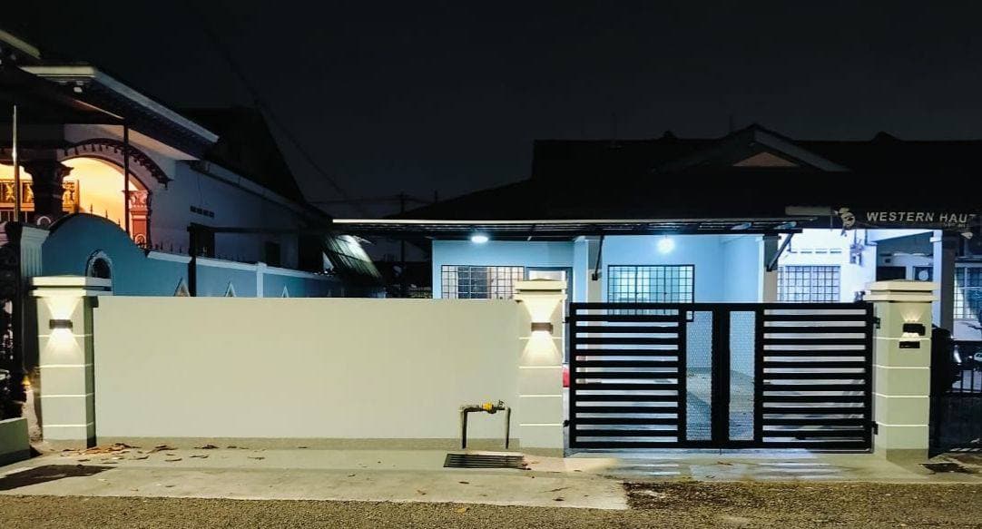 Double Storey Low Cost House Taman Desa Cemerlang 14