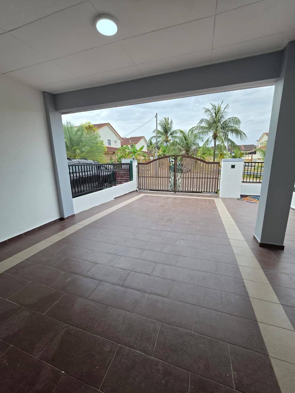 Double Storey Intermediate Nusantara Gelang Patah 2