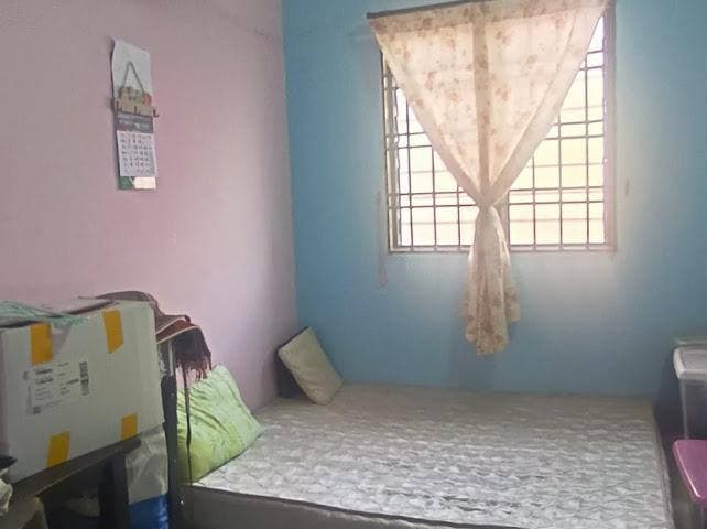 Double Storey House Taman Pulai Indah 5