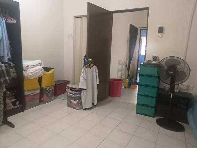 Double Storey House Taman Pulai Indah 7