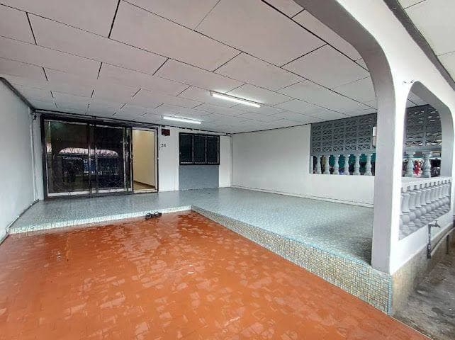 Single storey terrace house Jalan Santalia 1 7