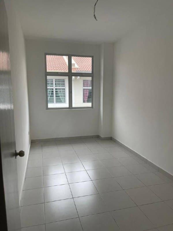 Single storey terrace house Taman Segamat Baru 6