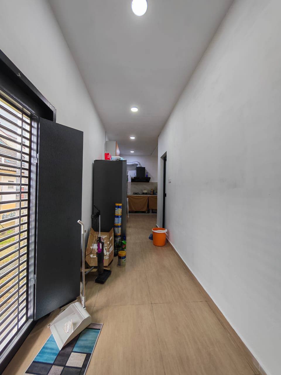 Single storey Semi-D Jalan Dedaru, Taman Megah Ria 9