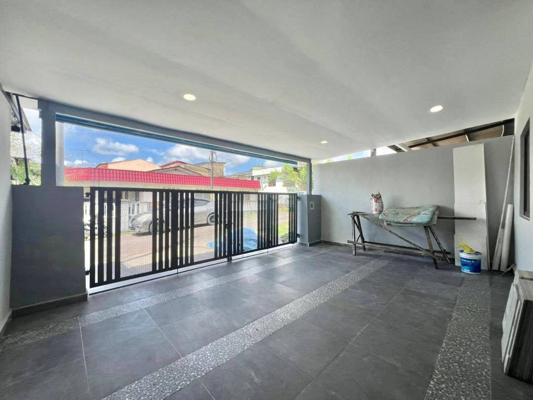 Single Storey Endlot Taman Pulai Utama – photo 1