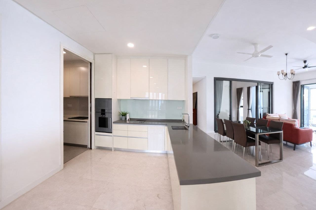 Condo 1 Bukit Senyum 2