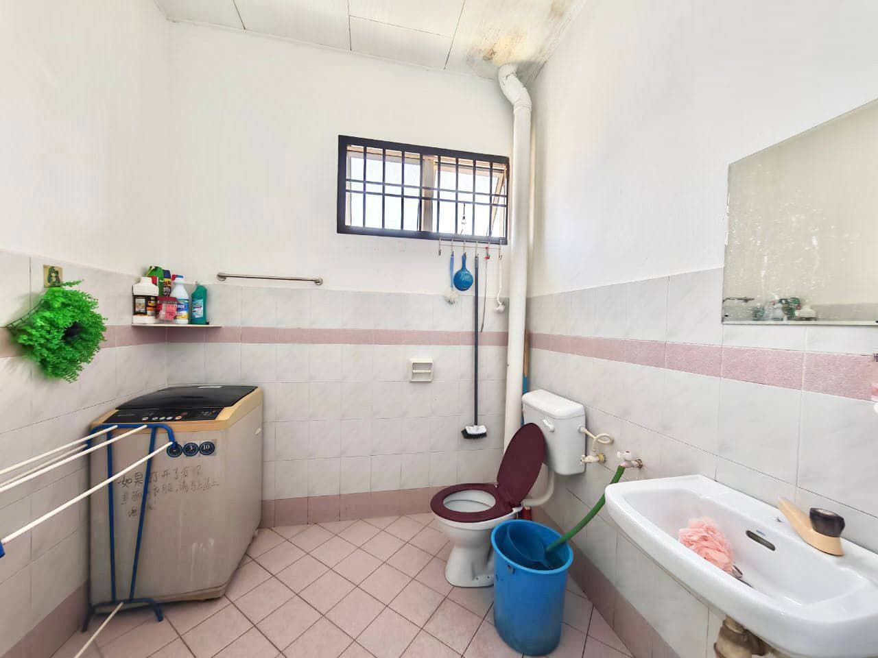 Double Storey Taman Nusa Bestari 2 10