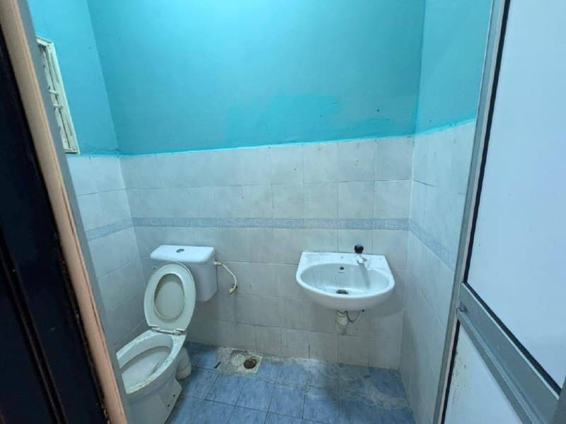 Double storey terrace house Bandar Seri Alam 9