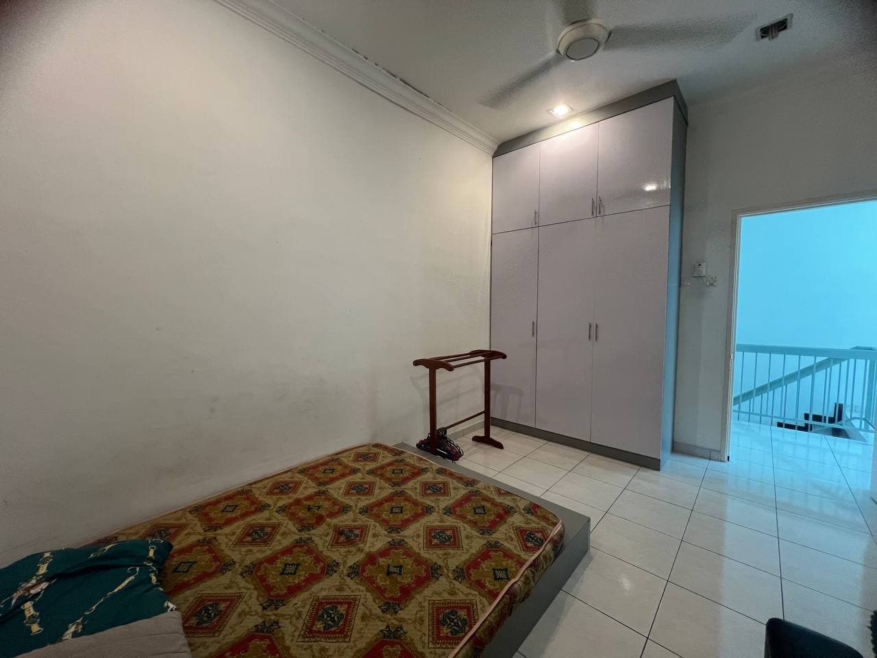 Double Storey Terrace (Intermediate Unit) Jalan Jasa, Rini Hills 6