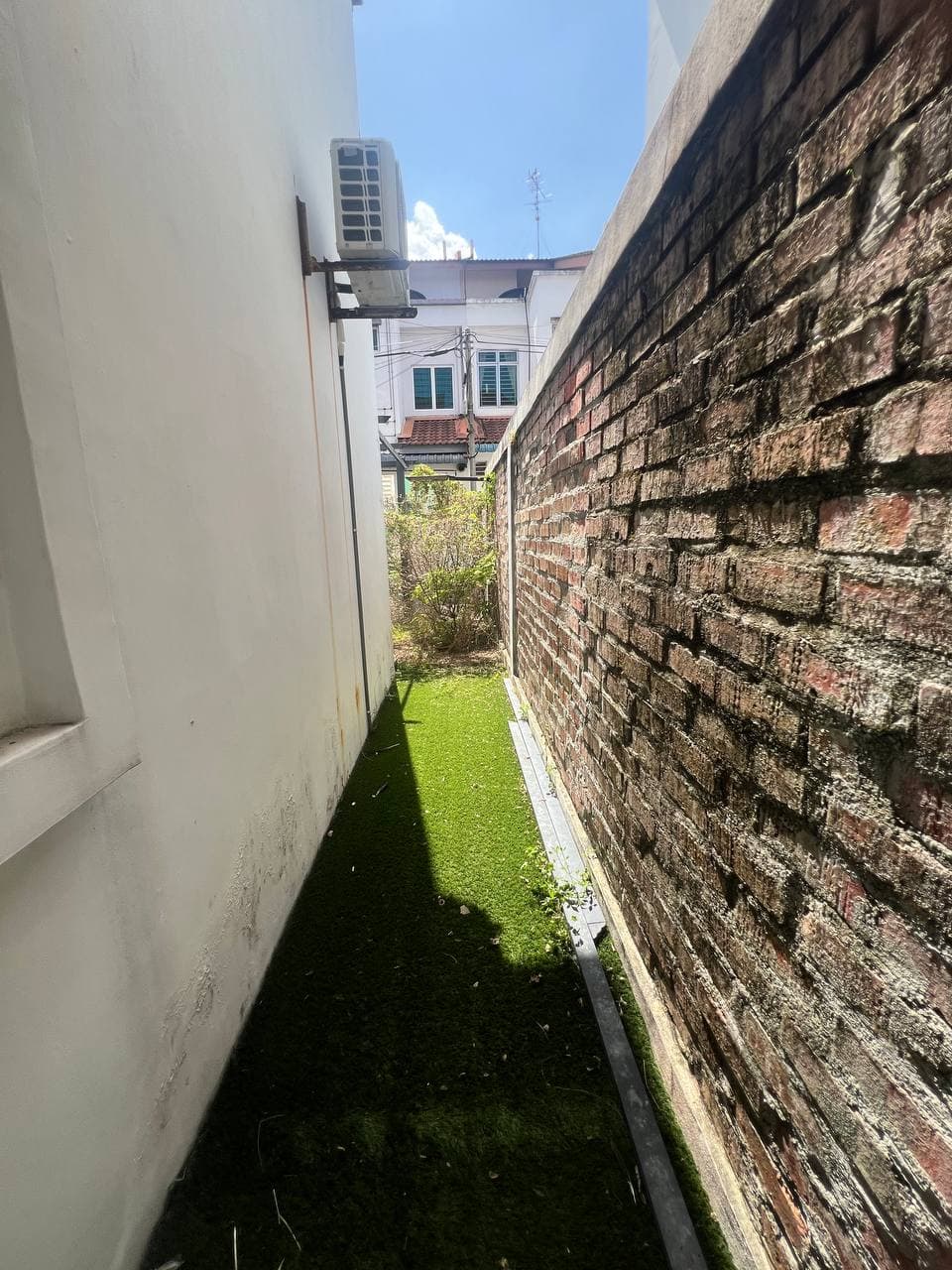 Double Storey Terrace (Intermediate Unit) Jalan Jasa, Rini Hills 17