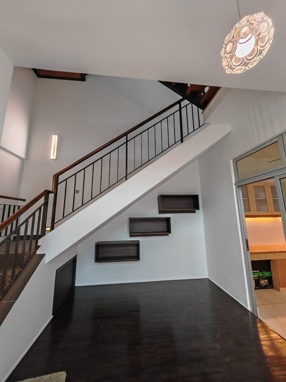 2.5 Storey corner lot Sutera Utama 15