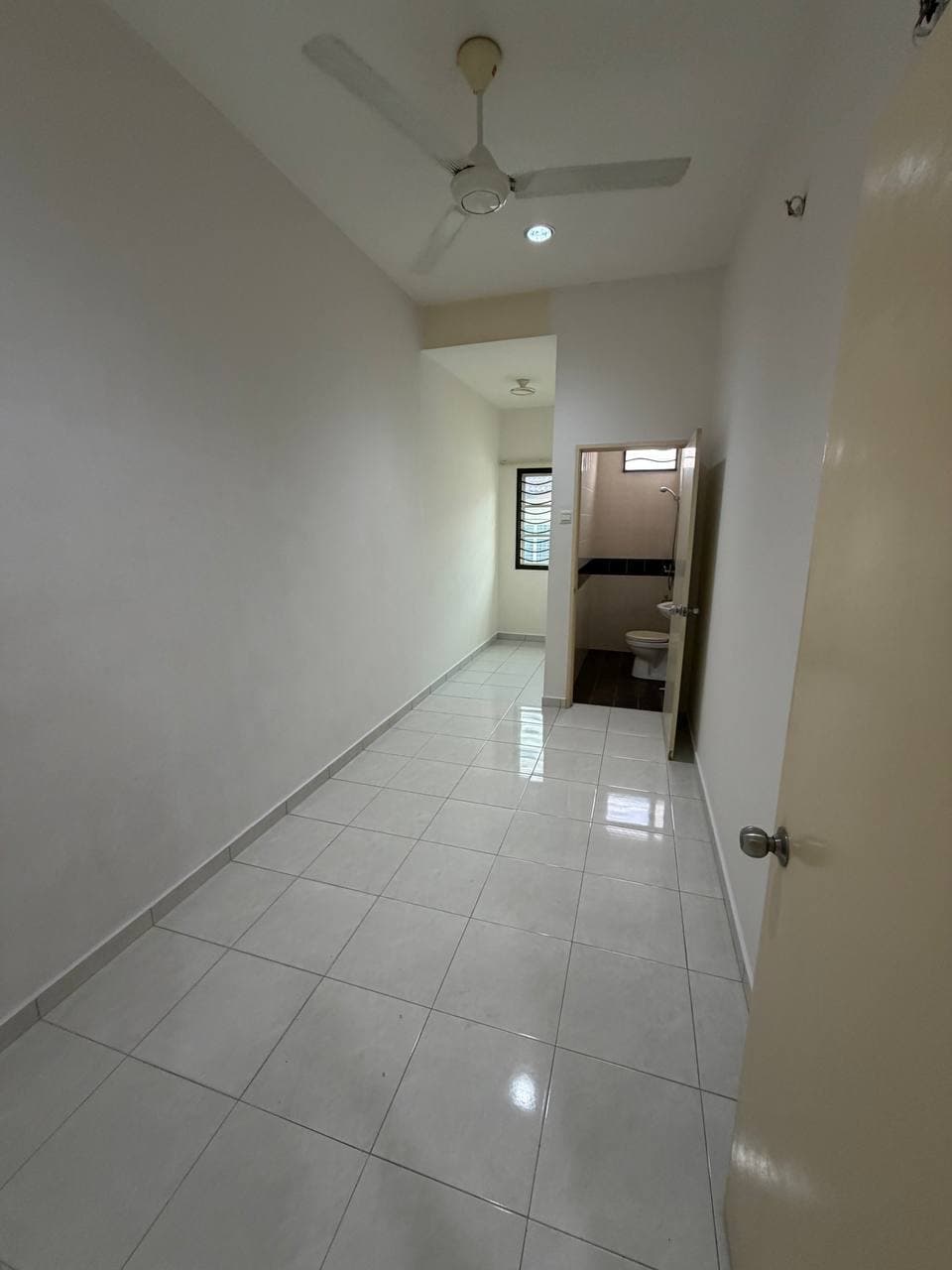 Double Storey Intermediate Shangri La@JP Perdana 7