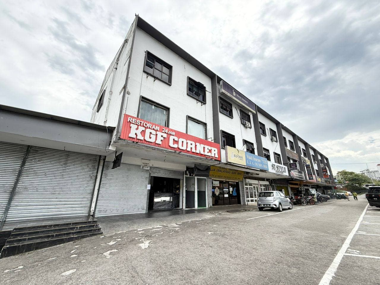 Four Storey Shop Larkin – photo 1