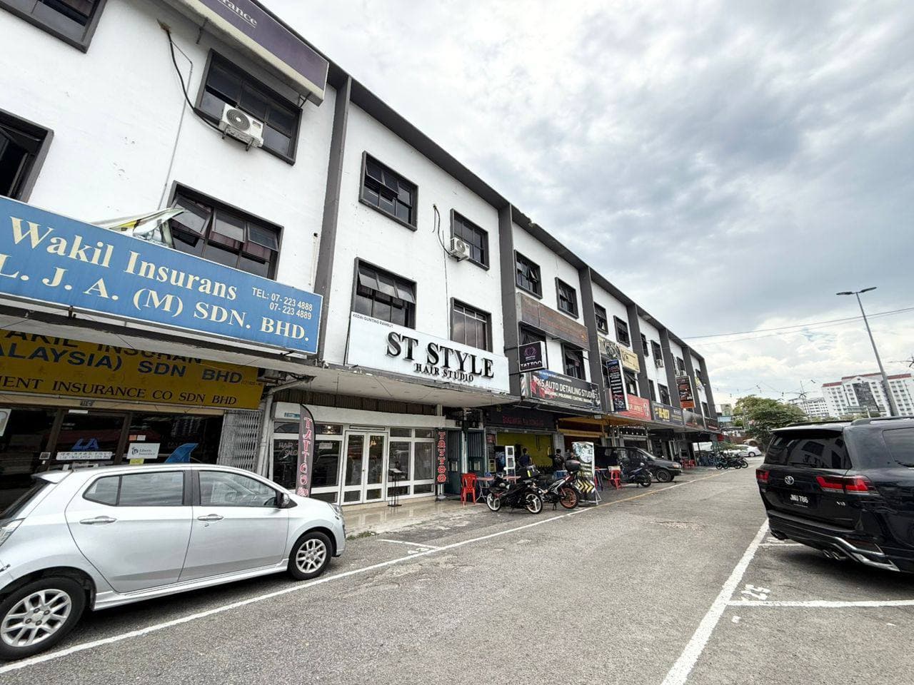 Four Storey Shop Larkin 2