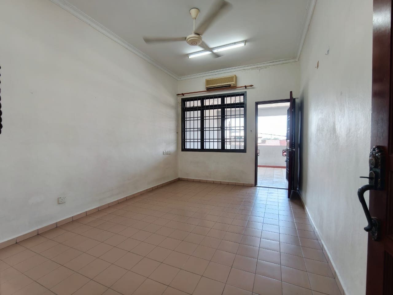 2-Storey Terrace Taman Pelangi 2