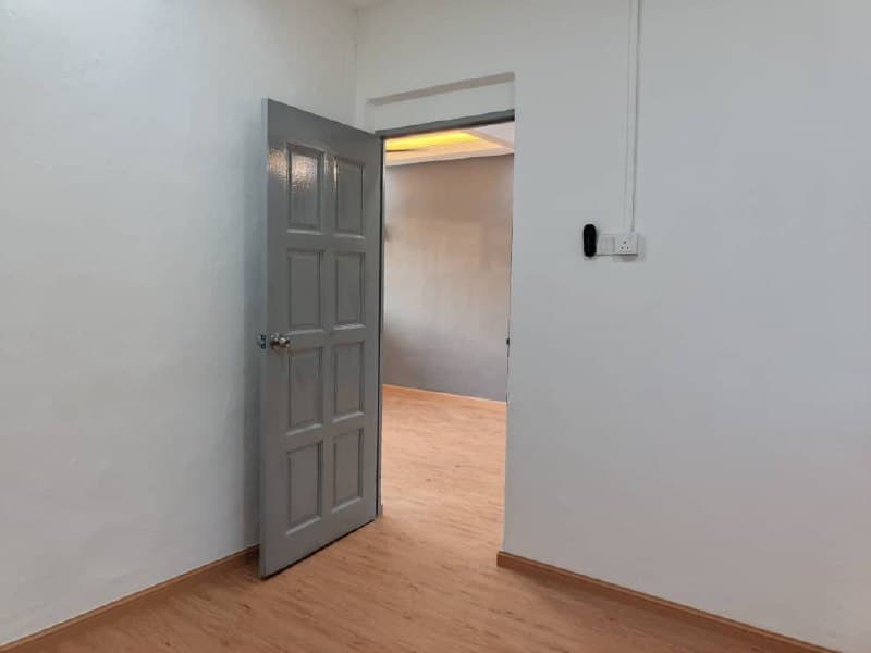 Flat Taman Ungku Tun Aminah