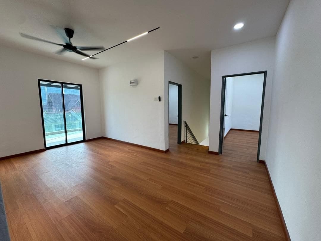 Double Storey Semi D - Intermediate Kampung Mahmoddiah – photo 1