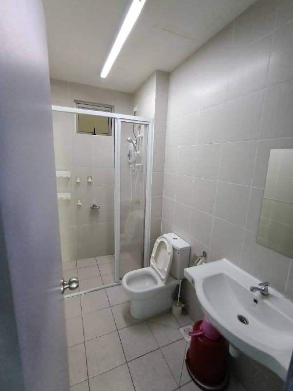 Intermediate Meridin Bayvue Apartment 9