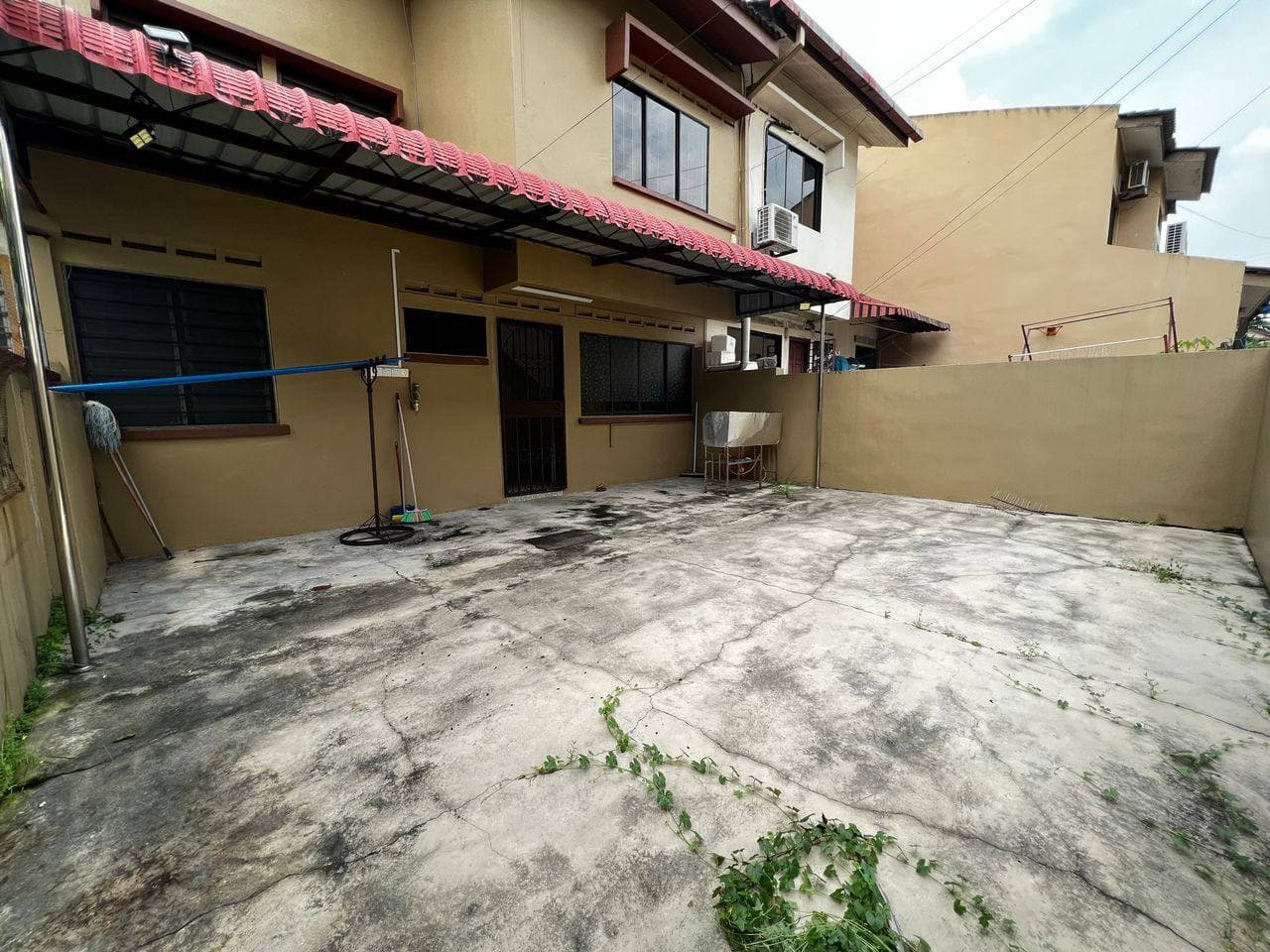 Double Storey Taman Pelangi 4