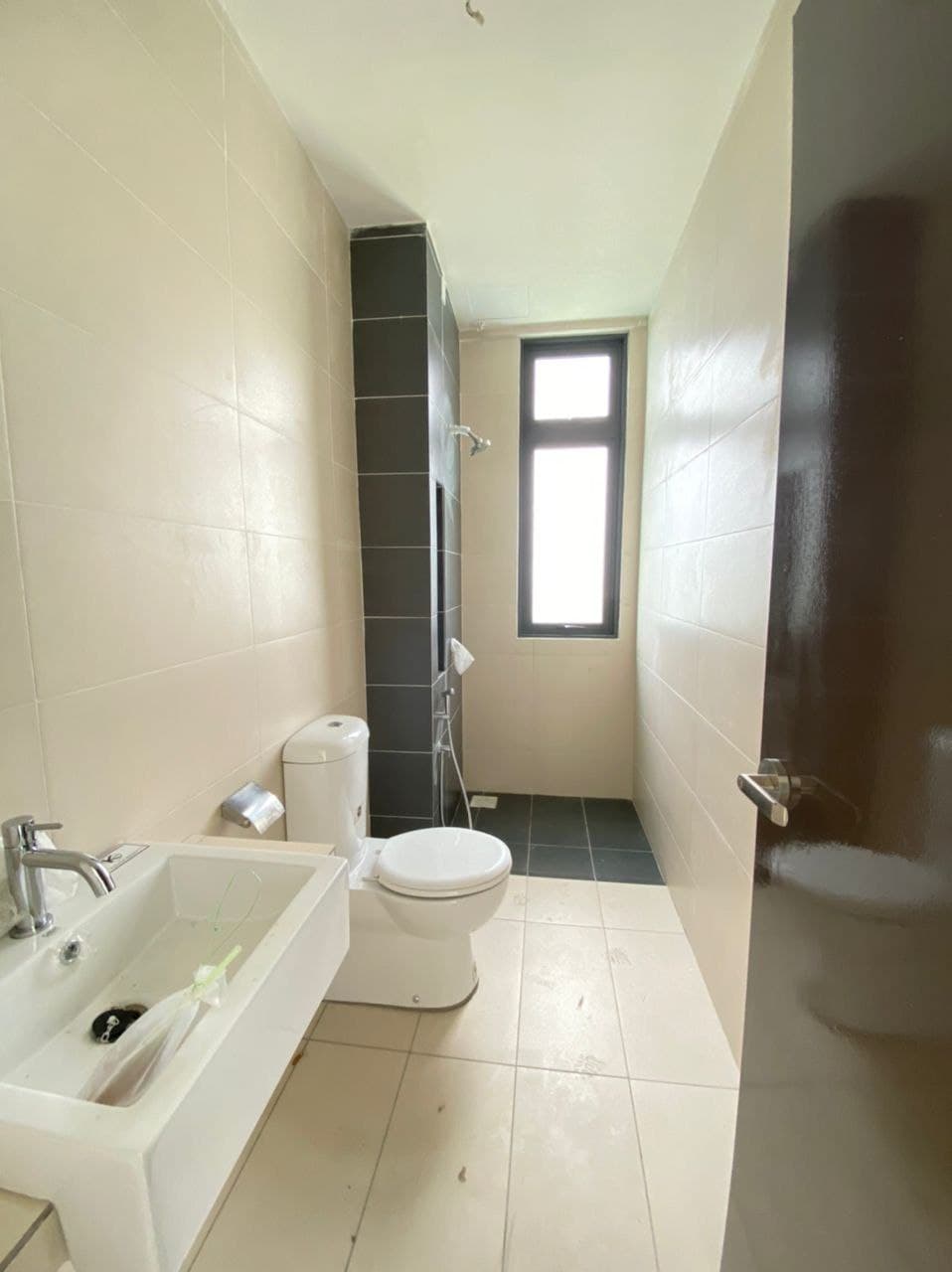 8scape Residence Taman Perling 7