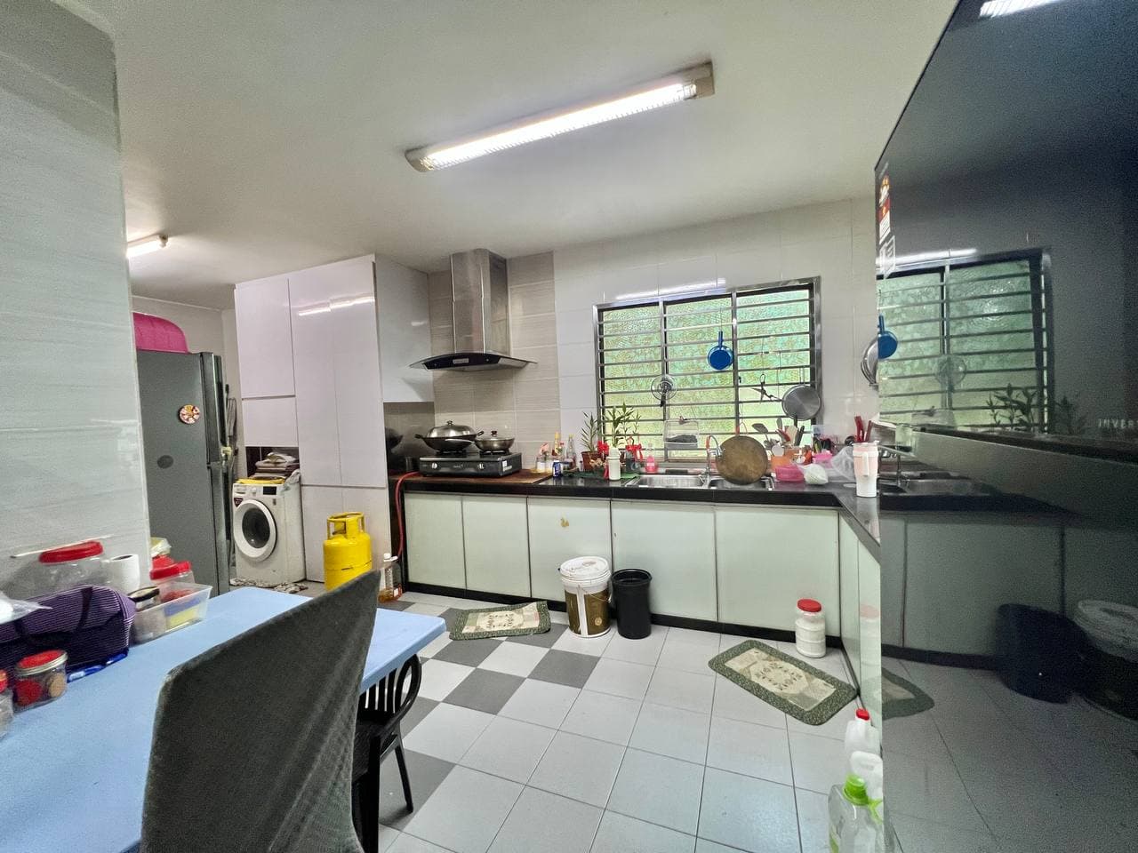 Double Storey Endlot Bandar Baru Permas Jaya 4