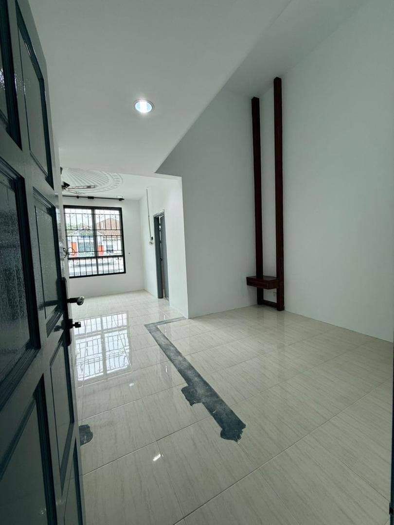 Double storey Taman Austin Perdana 3