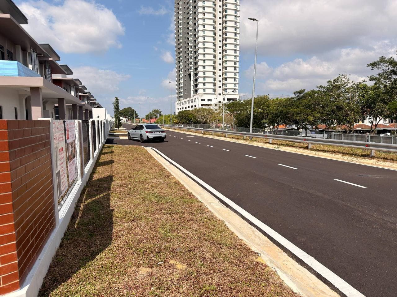 Double Storey SEMI D Bandar UDA Utama 6