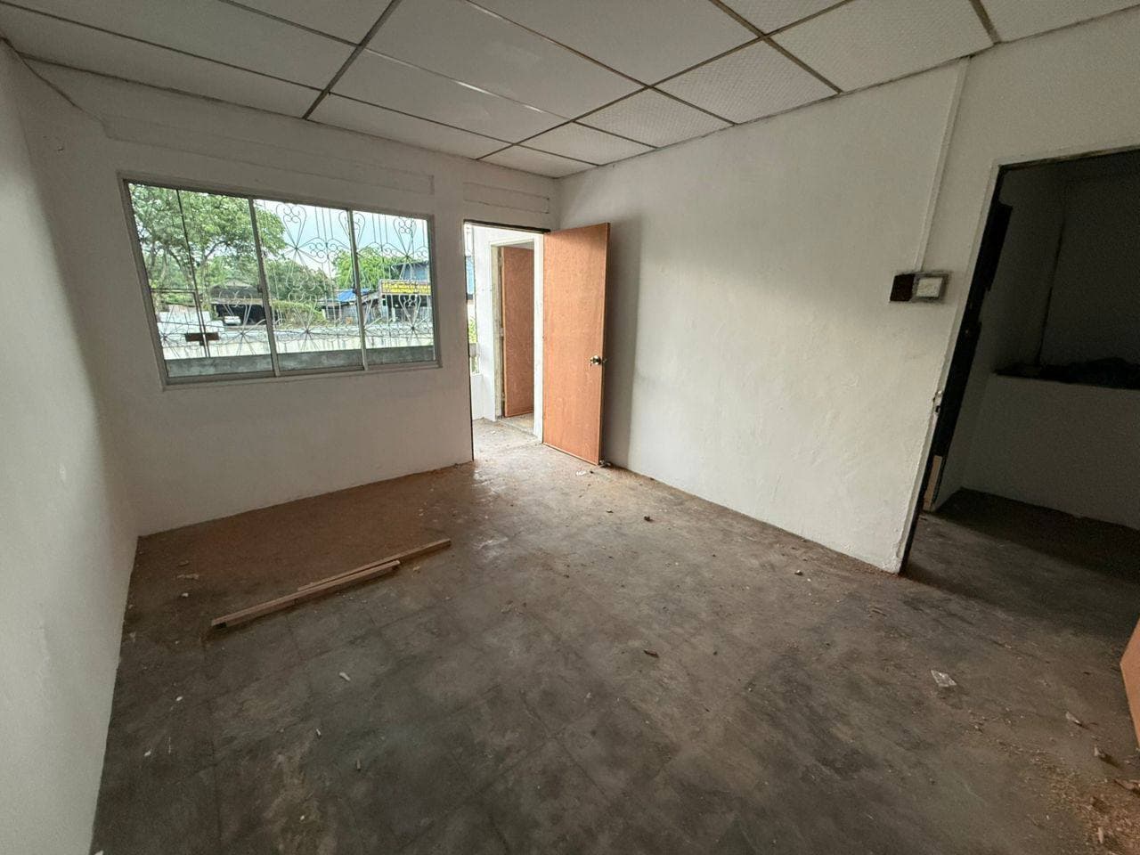 Double Storey Shoplot Taman Tasek 4