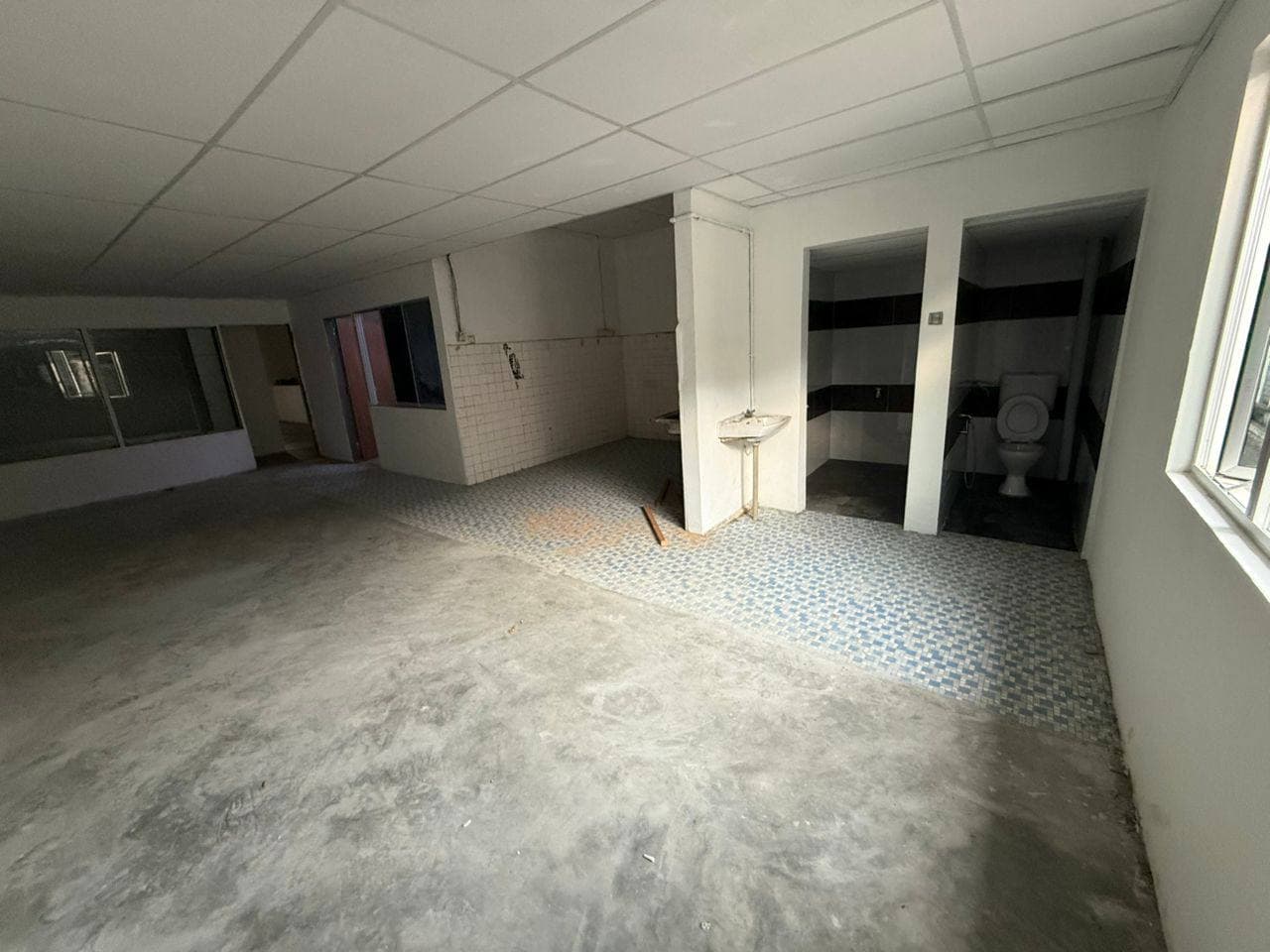 Double Storey Shoplot Taman Tasek 2