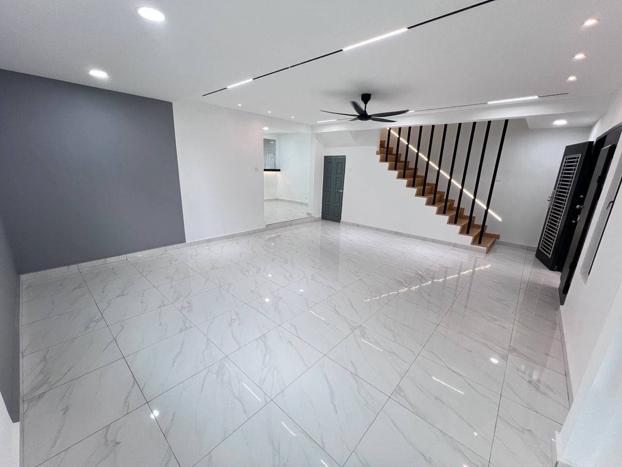 Double Storey Terrace End Lot Bukit Indah 3