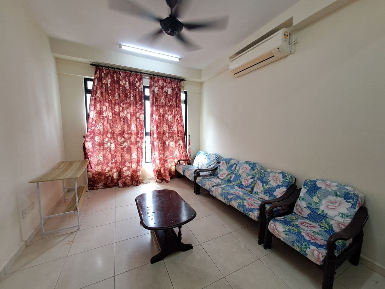 Apartment Mutiara Rini 5