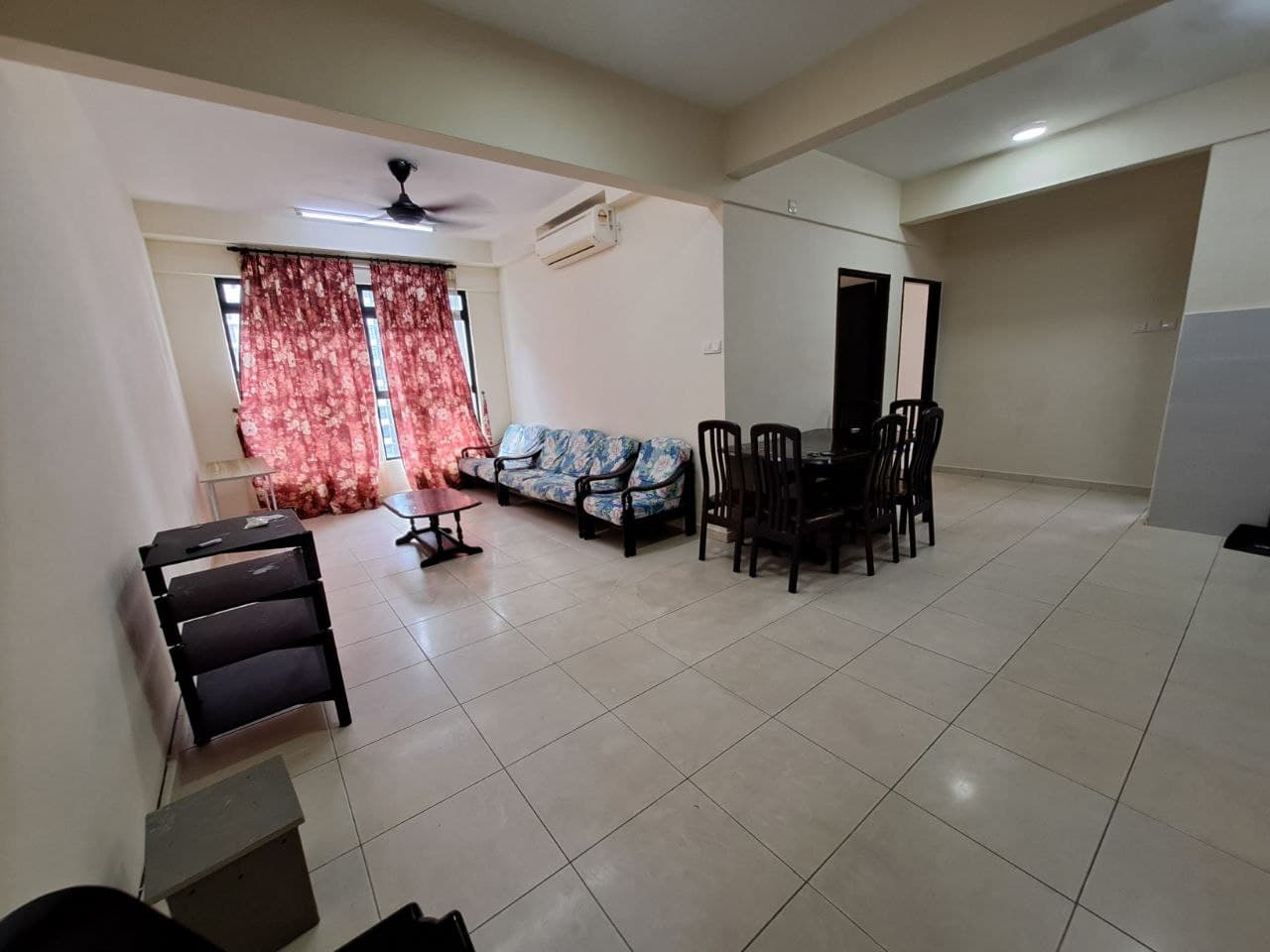 Apartment Mutiara Rini 2